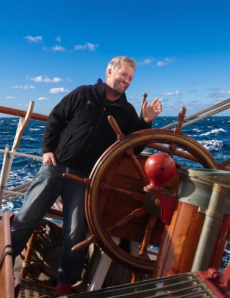 Rolf Magener, founder of CrowdAvoid, traveler to 130+ countries